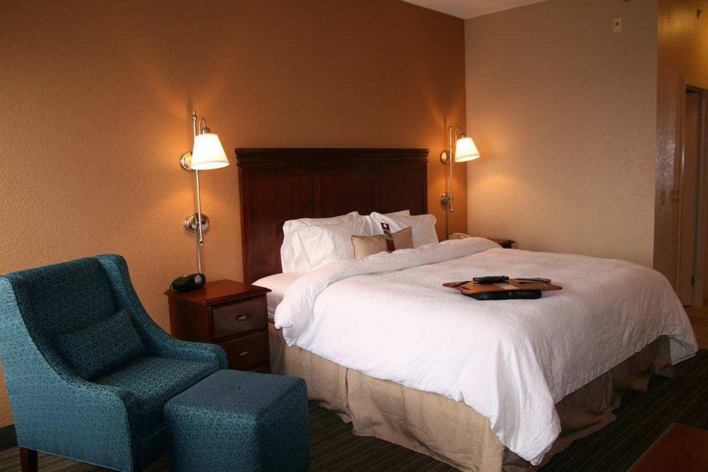 Holiday Inn Express Boston North-Woburn By Ihg Zewnętrze zdjęcie