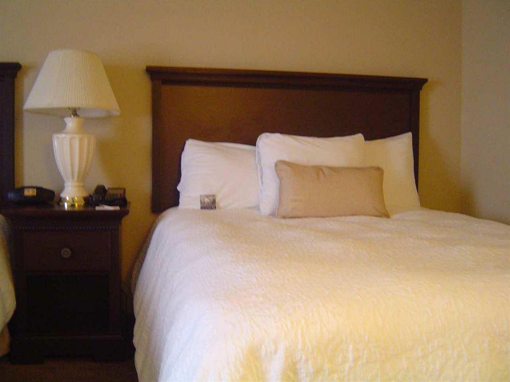 Holiday Inn Express Boston North-Woburn By Ihg Zewnętrze zdjęcie