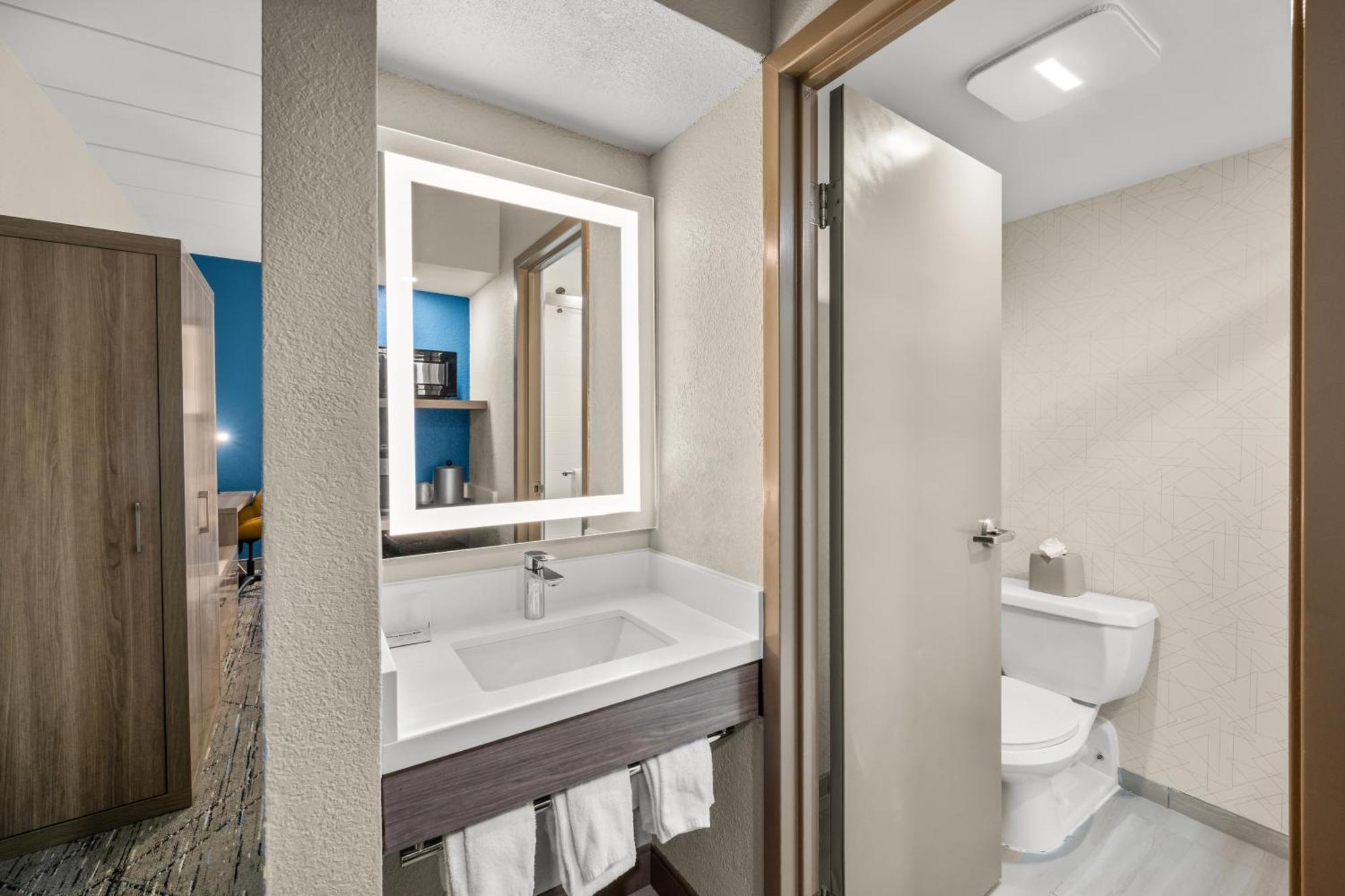 Holiday Inn Express Boston North-Woburn By Ihg Zewnętrze zdjęcie