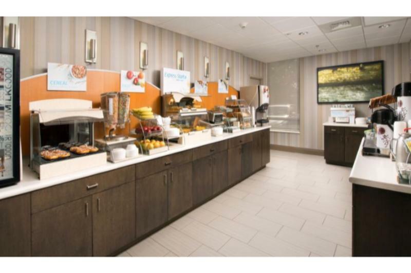 Holiday Inn Express Boston North-Woburn By Ihg Zewnętrze zdjęcie